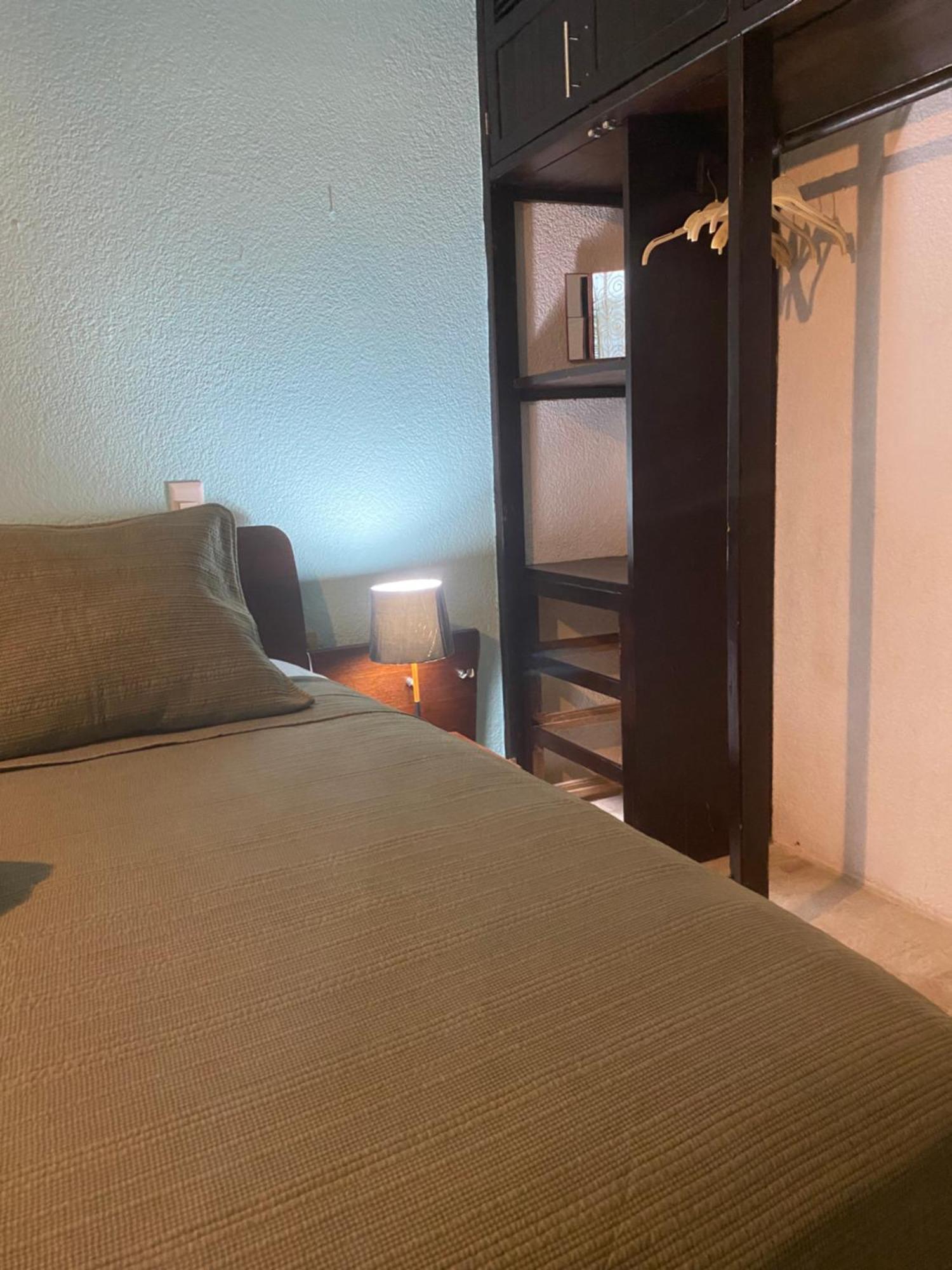Front Beach Private Room With Shared Bathroom Κανκούν Εξωτερικό φωτογραφία
